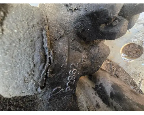 MERITOR 338 Spindle  Knuckle, Front