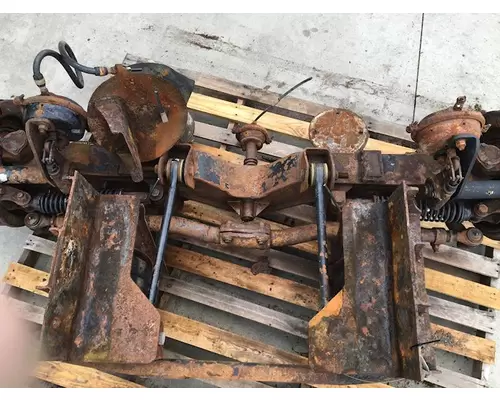 MERITOR 4900 Tag Axle