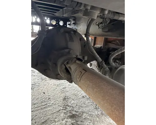 MERITOR 5.57 Axle Assembly, Rear (Light Duty)
