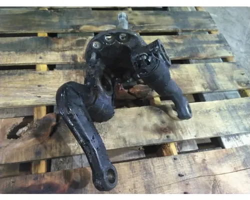 MERITOR 587 SPINDLEKNUCKLE, FRONT