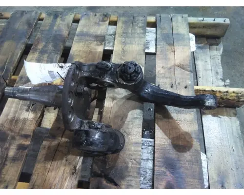MERITOR 587 SPINDLEKNUCKLE, FRONT