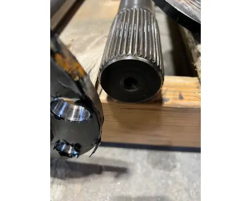MERITOR 6Q1343 Axle Shaft