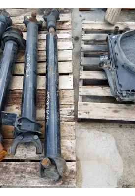 MERITOR CASCADIA 125 DRIVE SHAFT