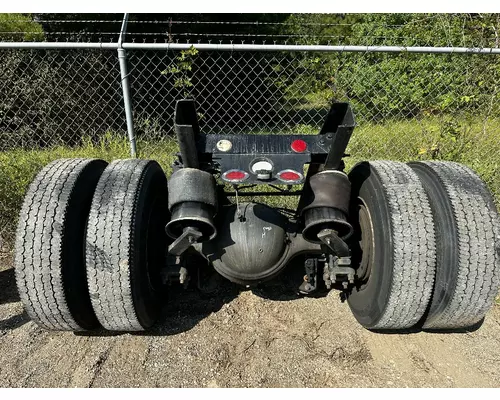 MERITOR CASCADIA Rear Rear, Axle Assembly