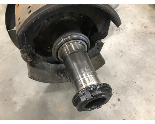 MERITOR CORONADO 132 Axle Assy, Fr (4WD)