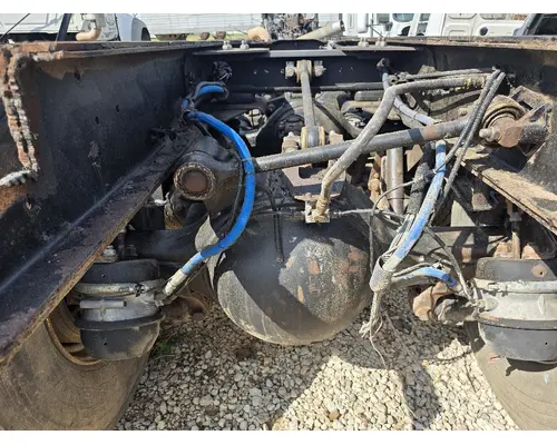 MERITOR CV713 Axle Housing, Rear (Rear)