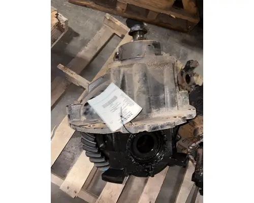 MERITOR CXU612 Cutoff Assembly (Complete With Axles)