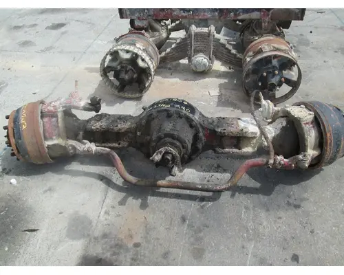 MERITOR DM685 AXLE ASSEMBLY, FRONT (DRIVING)
