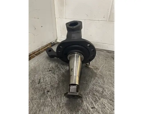 MERITOR FF961 Spindle  Knuckle, Front