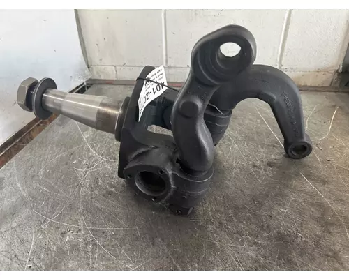 MERITOR FF961 Spindle  Knuckle, Front