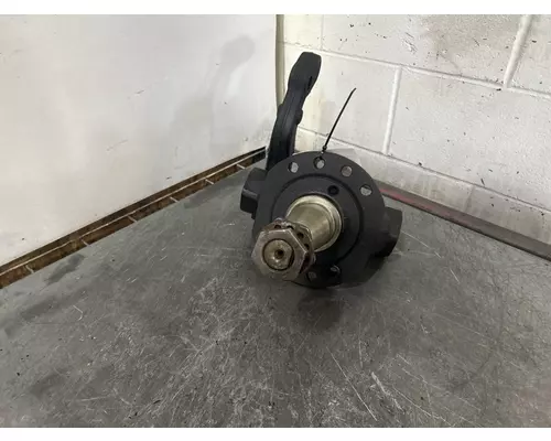 MERITOR FF966 Spindle  Knuckle, Front