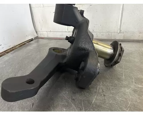 MERITOR FF981LX58 Spindle  Knuckle, Front