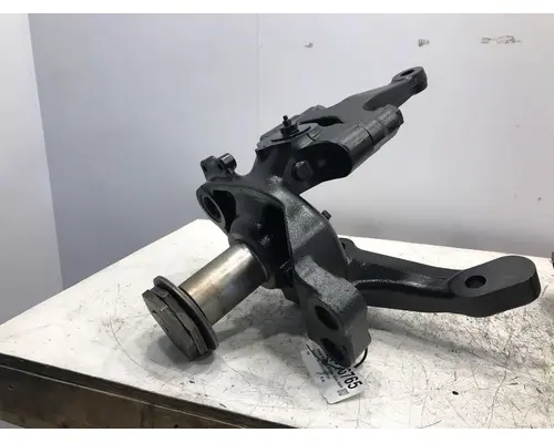 MERITOR FF981 Spindle  Knuckle, Front