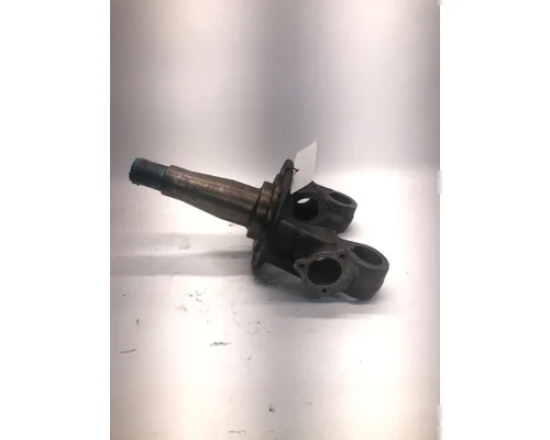MERITOR FL-901 Spindle  Knuckle, Front