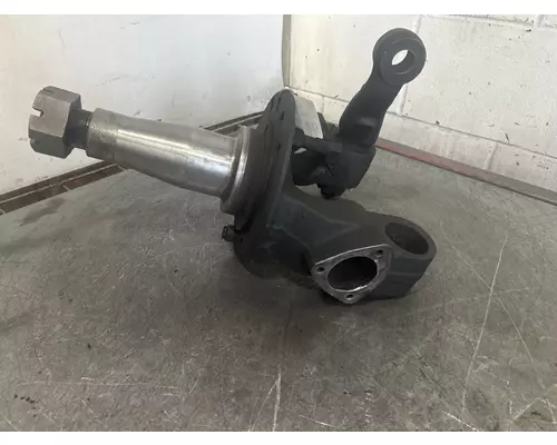 MERITOR FL941 Spindle  Knuckle, Front