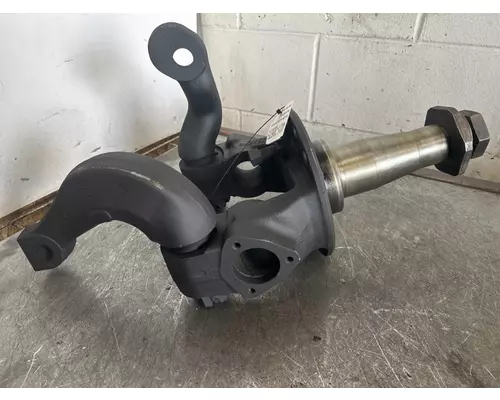 MERITOR FL943NX52 Spindle  Knuckle, Front