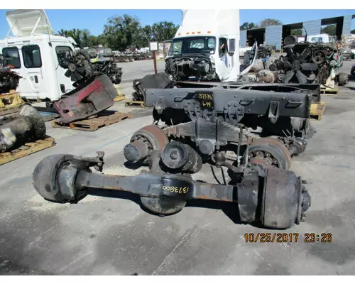 MERITOR M915 AXLE ASSEMBLY, FRONT (DRIVING)