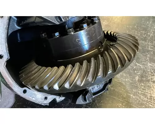 MERITOR ME20165 Differential (Single or Rear)