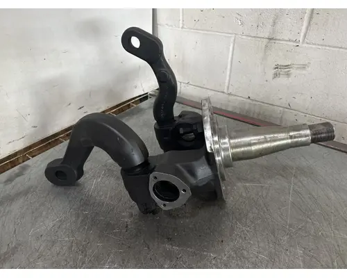 MERITOR MFS12143ANN157 Spindle  Knuckle, Front