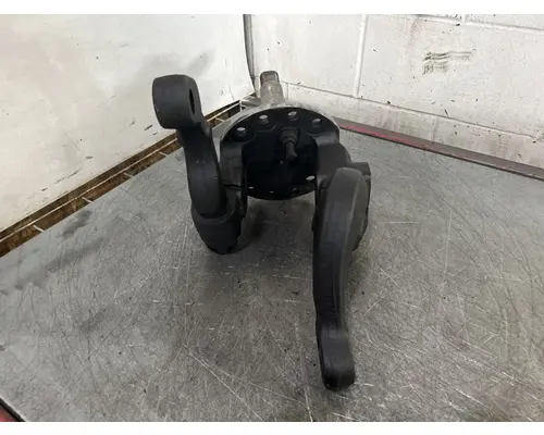 MERITOR MFS12143ANN157 Spindle  Knuckle, Front