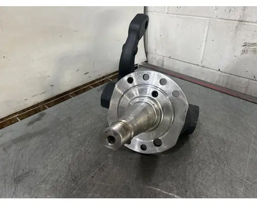 MERITOR MFS12143ANN157 Spindle  Knuckle, Front