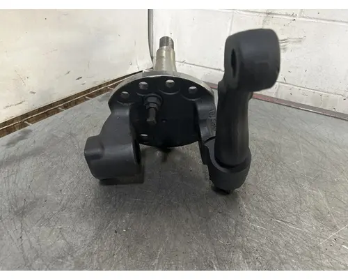 MERITOR MFS12143ANN157 Spindle  Knuckle, Front