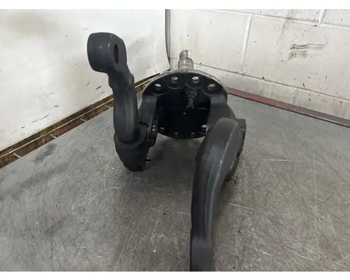 MERITOR MFS12143ANN157 Spindle  Knuckle, Front