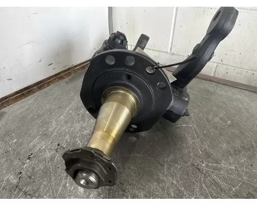 MERITOR MFS13 Spindle  Knuckle, Front