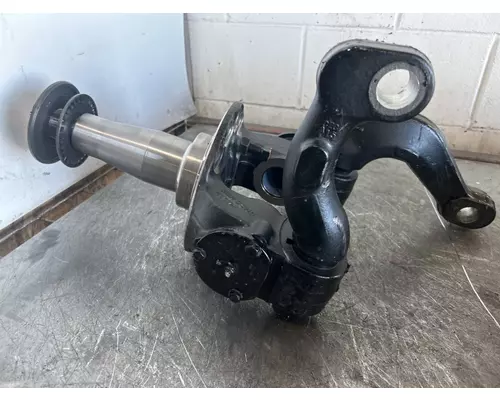 MERITOR MFS16143 Spindle  Knuckle, Front