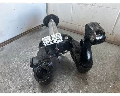 MERITOR MFS16143 Spindle  Knuckle, Front