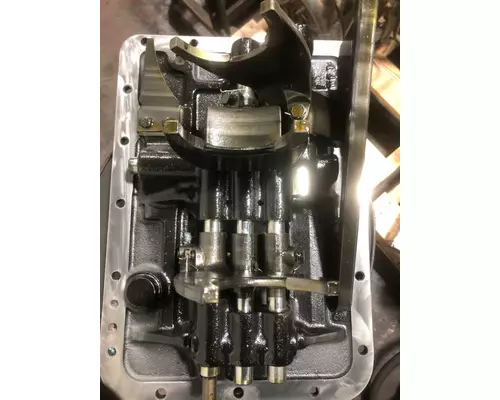 MERITOR MO-15G10C-M15 Transmission