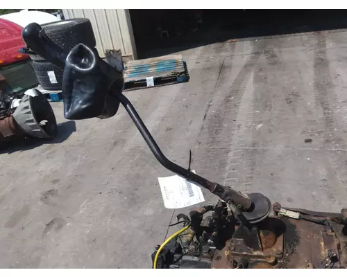 MERITOR MO15G10AM GEAR SHIFTER
