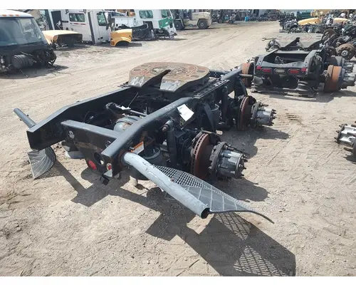 MERITOR MT-40-14X Cutoff Assembly with Axles
