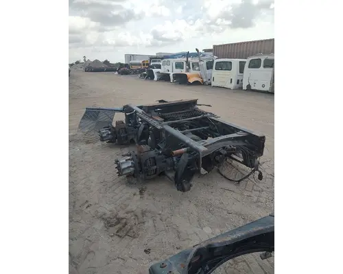MERITOR MT-40-14X Cutoff Assembly with Axles