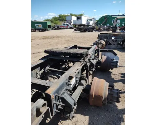 MERITOR MT-40-14X Cutoff Assembly with Axles