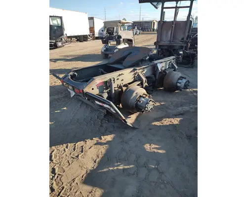 MERITOR MT-40-14X Cutoff Assembly with Axles