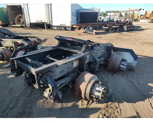 MERITOR MT-40-14X Cutoff Assembly with Axles