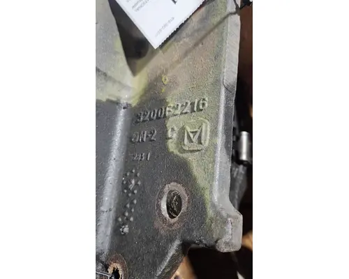 MERITOR MT40-14X Cutoff Assembly (Complete With Axles)