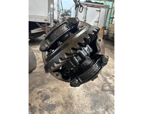 MERITOR MT40 3.25 Differential Assembly (Front, Rear)