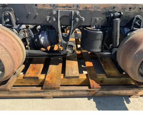 MERITOR MT4014X Cutoff Assembly (Housings & Suspension Only)