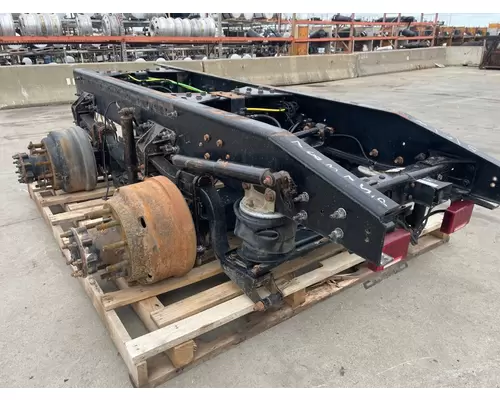 MERITOR MT4014X Cutoff Assembly (Housings & Suspension Only)
