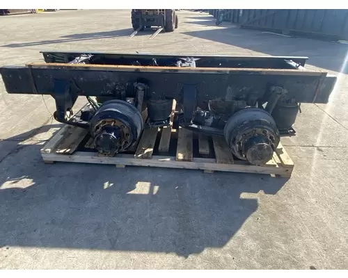MERITOR MT4014X Cutoff Assembly (Housings & Suspension Only)