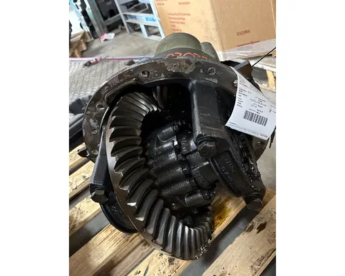 MERITOR Prostar Cutoff Assembly (Complete With Axles)