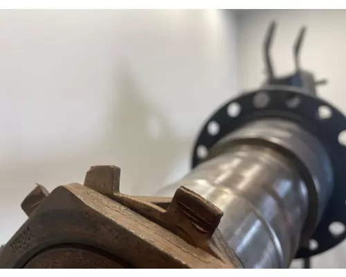 MERITOR RD-20-145 Axle Housing (Rear)