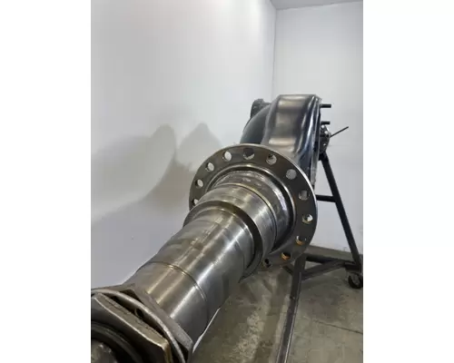 MERITOR RD-20-145 Axle Housing (Rear)