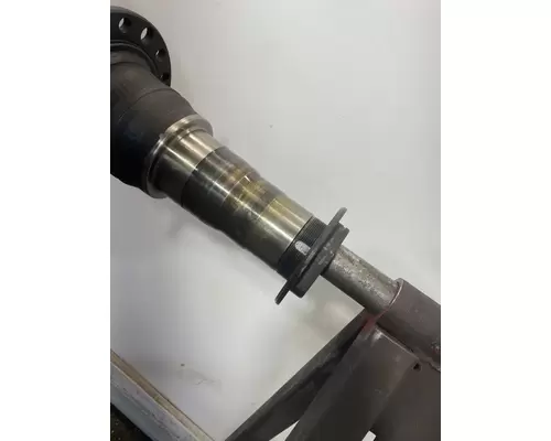 MERITOR RD-20-145 Axle Housing (Rear)