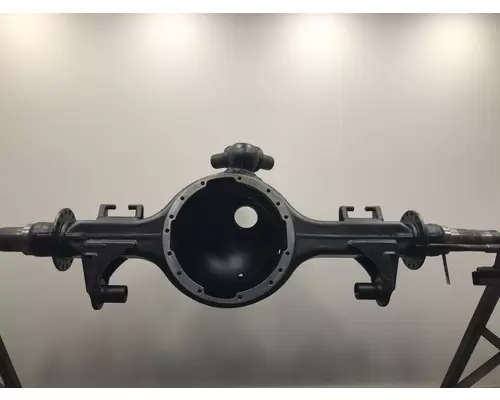 MERITOR RD-23-160 Axle Housing (Rear)