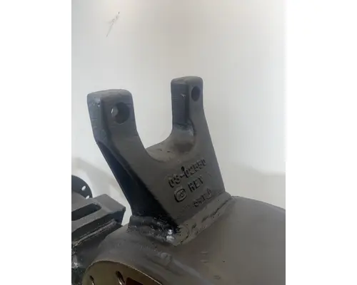 MERITOR RD-23-160 Axle Housing (Rear)