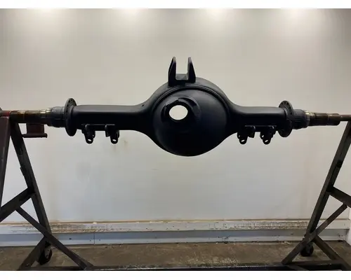 MERITOR RD-23-160 Axle Housing (Rear)