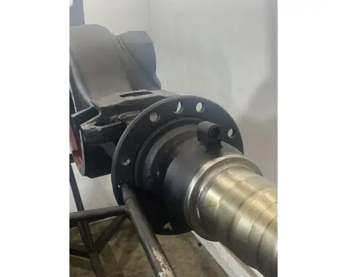 MERITOR RD-23-160 Axle Housing (Rear)
